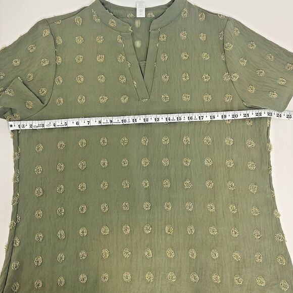 Blooming Jelly Womens Shirt Size XL Polka Dot Short Sleeve Textured V Neck Flowy - Picture 2 of 4